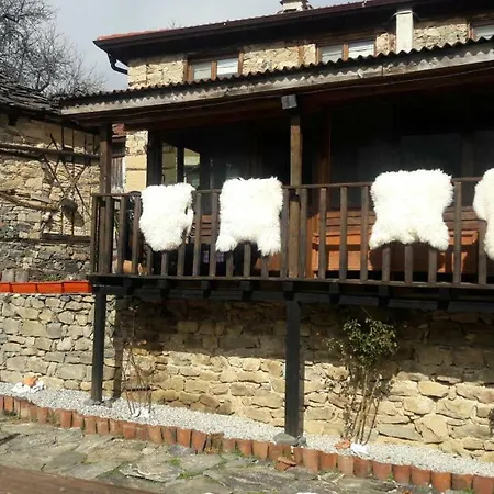 Guest house Етнокомплекс Койчеви Zagrazhden
