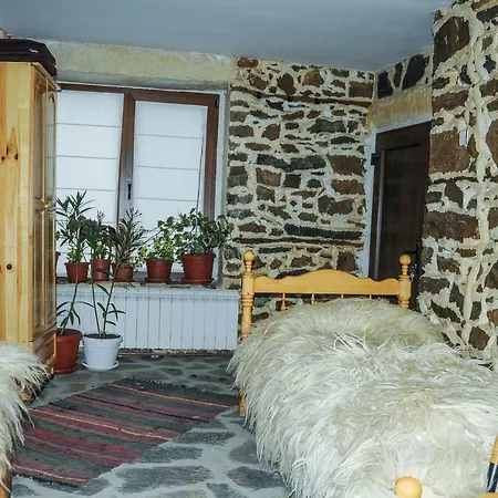 Етнокомплекс Койчеви Guest house *